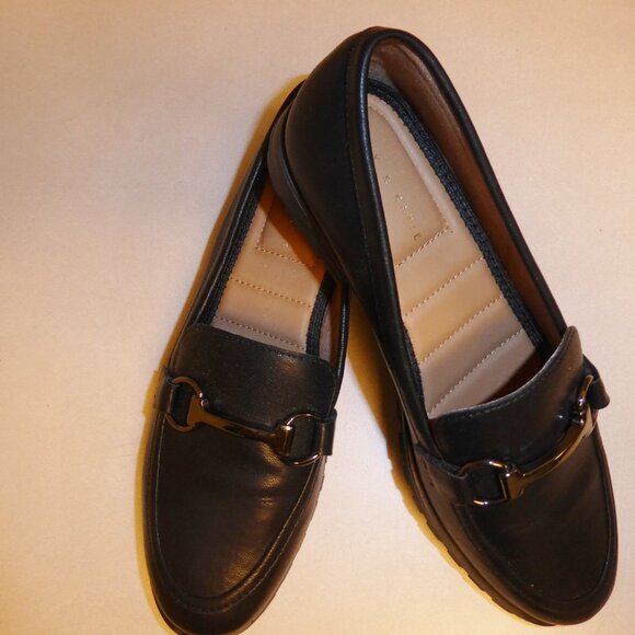 Kelly & Katie Bristols Loafer - Picture 4 of 6